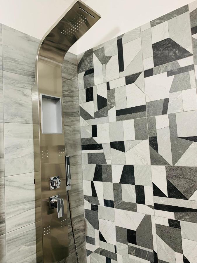 مونتيجيوردانو Prestige *Luxury Rooms & Appartment المظهر الخارجي الصورة